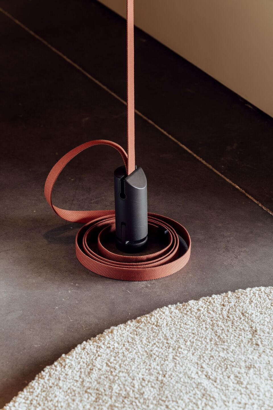 https://archello.com/product/82940/attachments/photos-videos/4