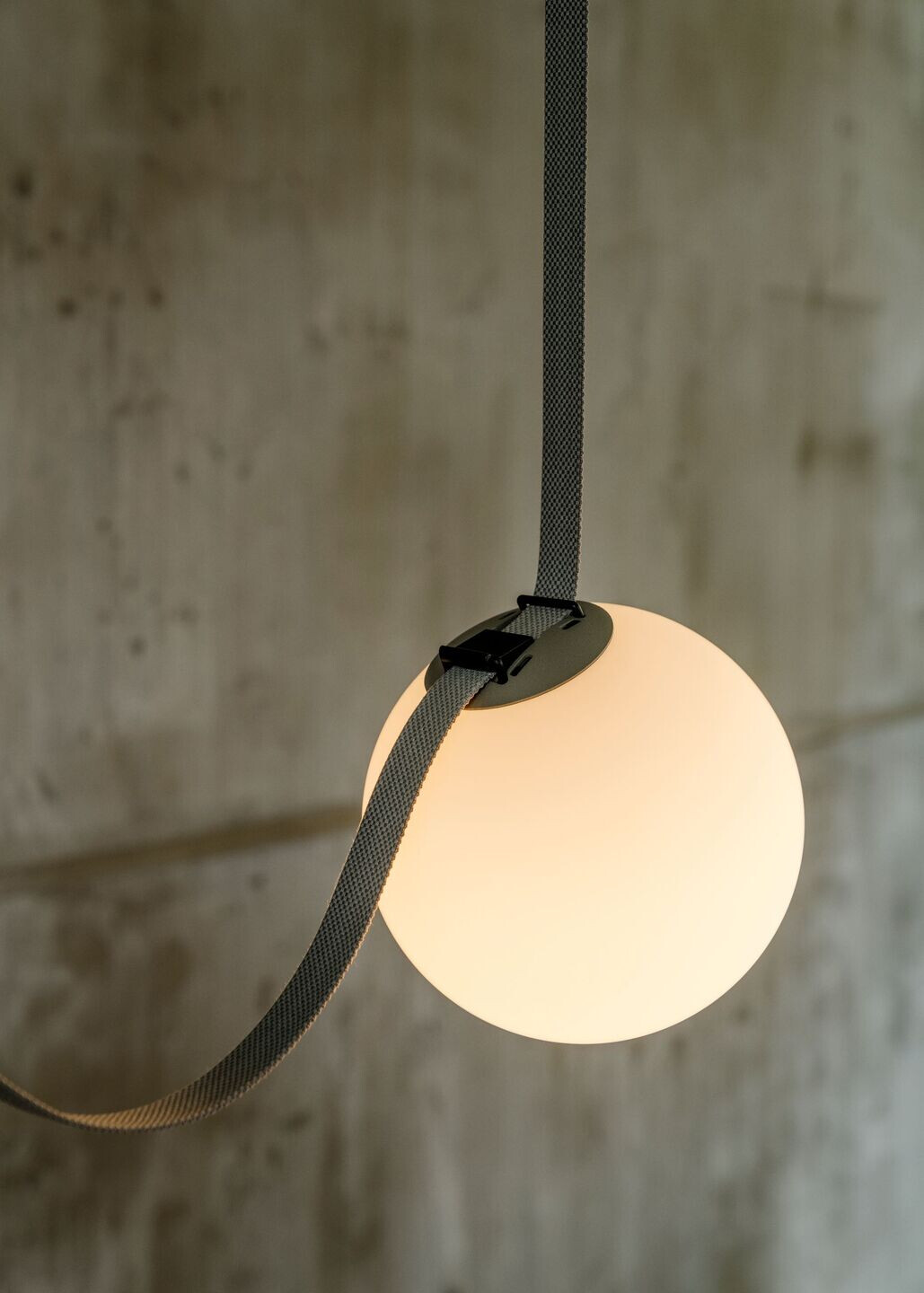 https://archello.com/product/82940/attachments/photos-videos/8