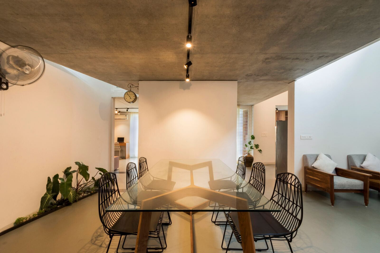 https://archello.com/story/109362/attachments/photos-videos/9 photo_credit Aby Mathew