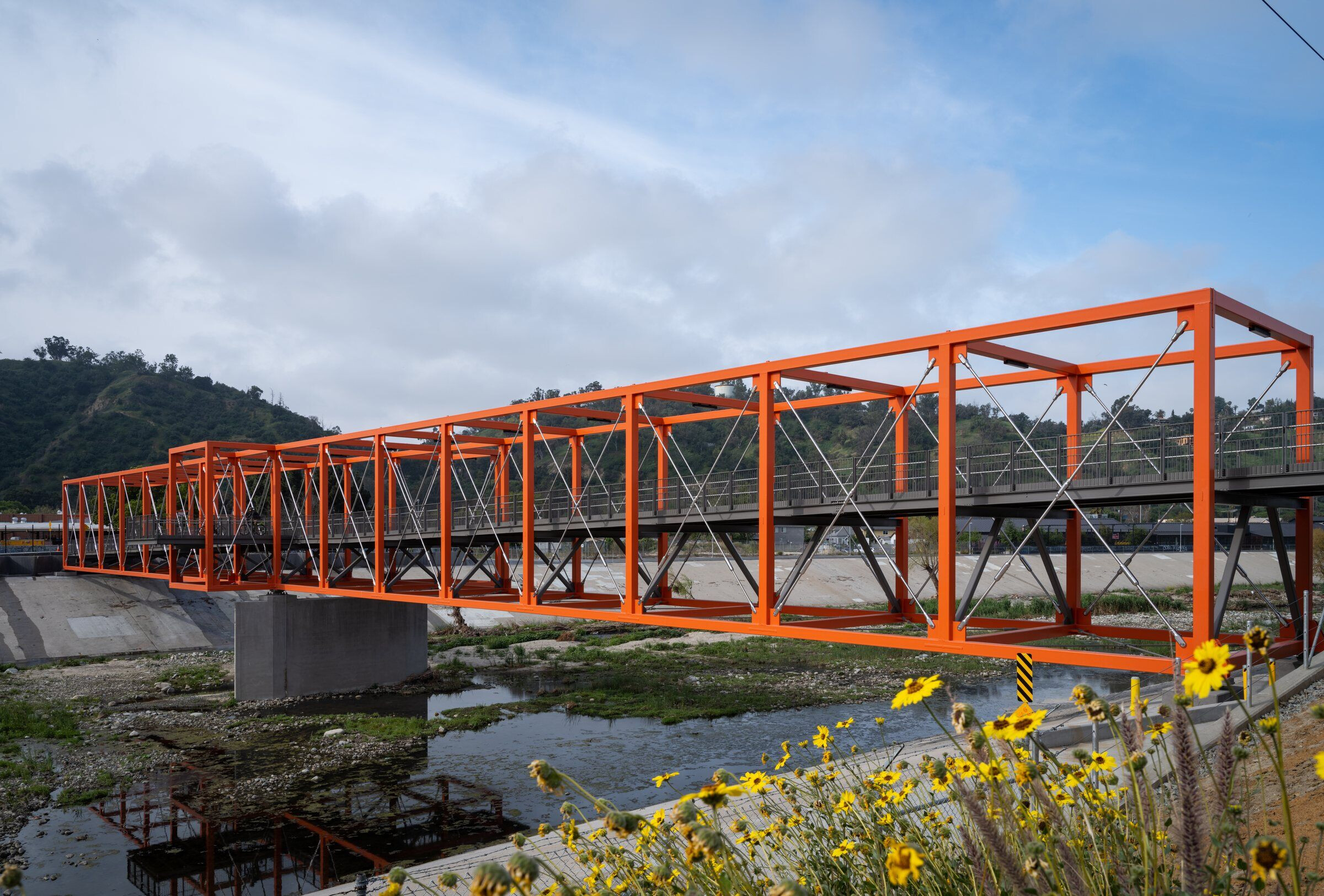 https://archello.com/story/109384/attachments/photos-videos/31 photo_credit Mike Kelley