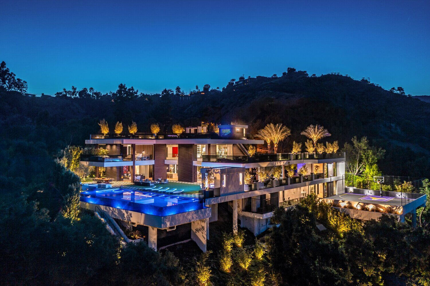 https://archello.com/story/101105/attachments/photos-videos/73 photo_credit Simon Berlyn
