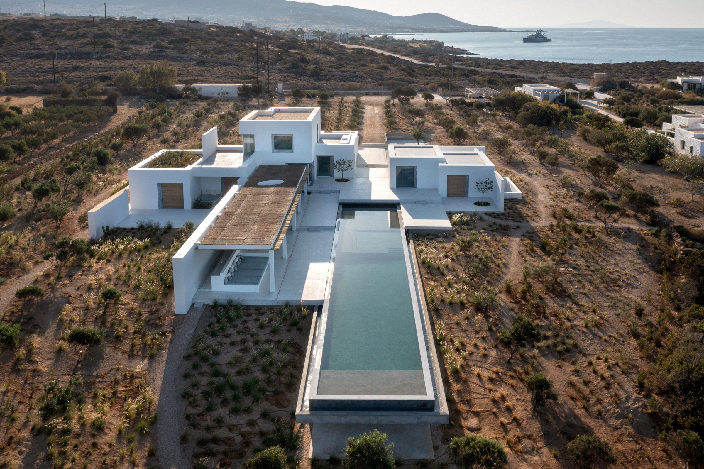 https://archello.com/story/109484/attachments/photos-videos/4 photo_credit Louisa Nikolaidou