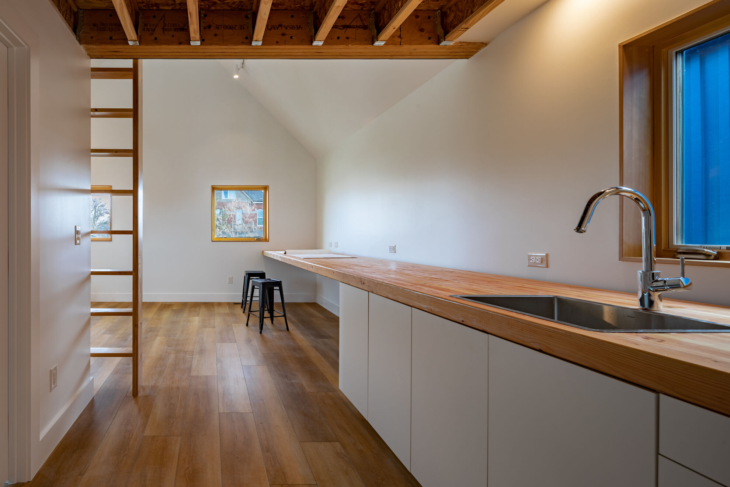https://archello.com/story/109537/attachments/photos-videos/10 photo_credit Onnis Luque