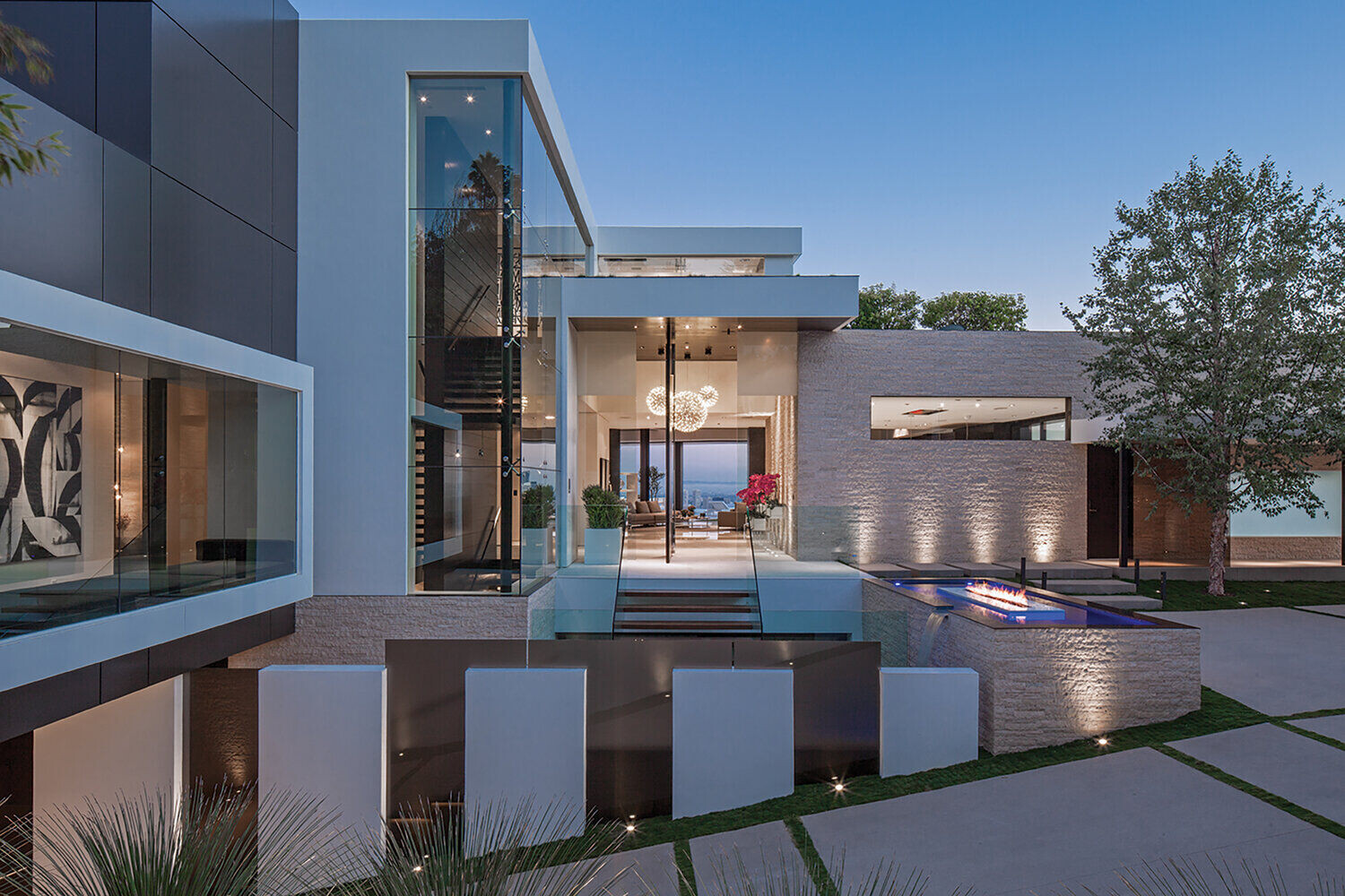 https://archello.com/story/20769/attachments/photos-videos/10 photo_credit Art Gray Photography