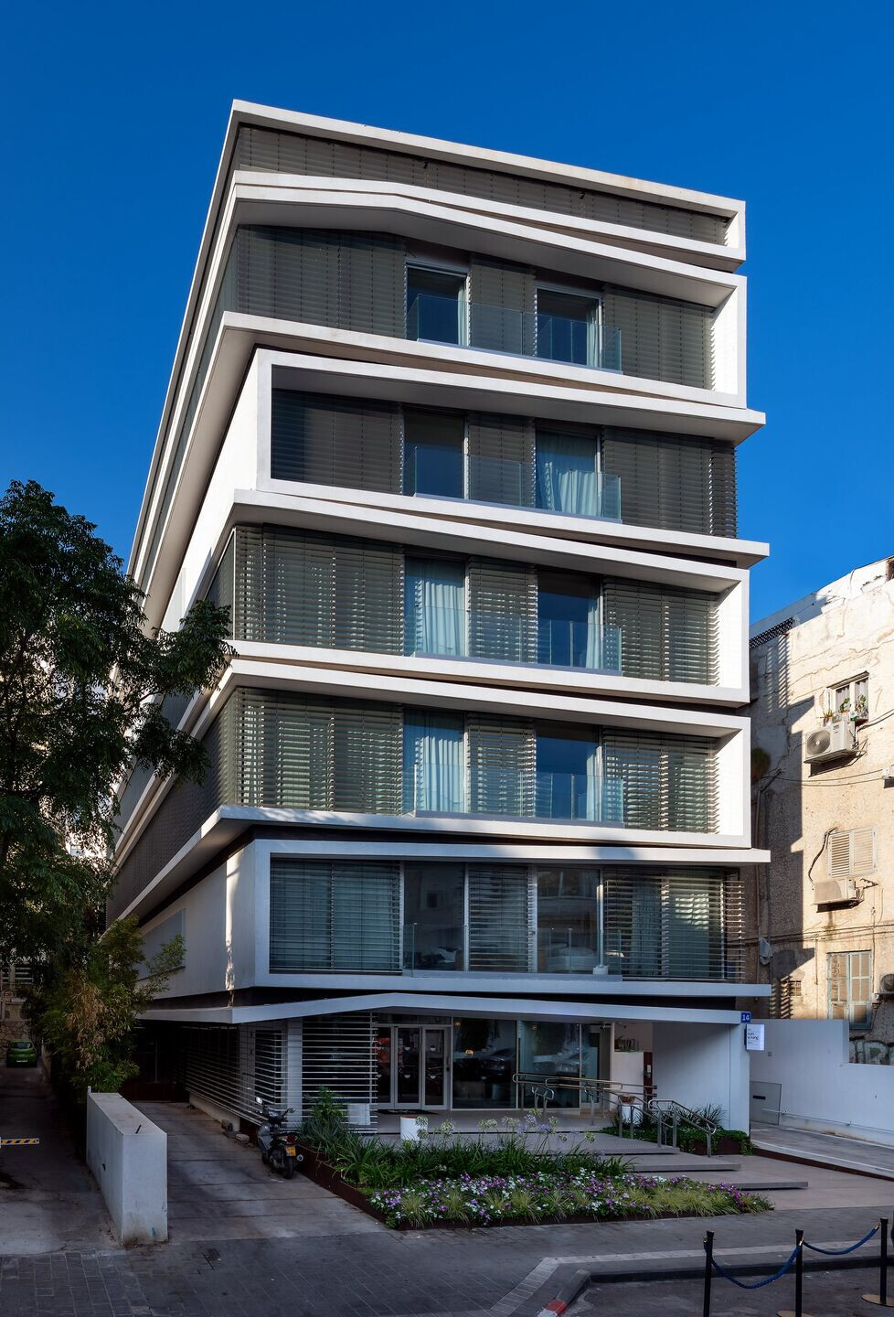 https://archello.com/story/109616/attachments/photos-videos/7 photo_credit Amit Gosher