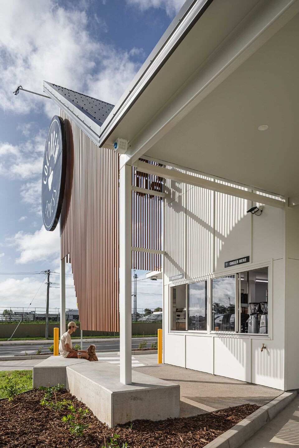 https://archello.com/story/109677/attachments/photos-videos/7 photo_credit Cam Murchison
