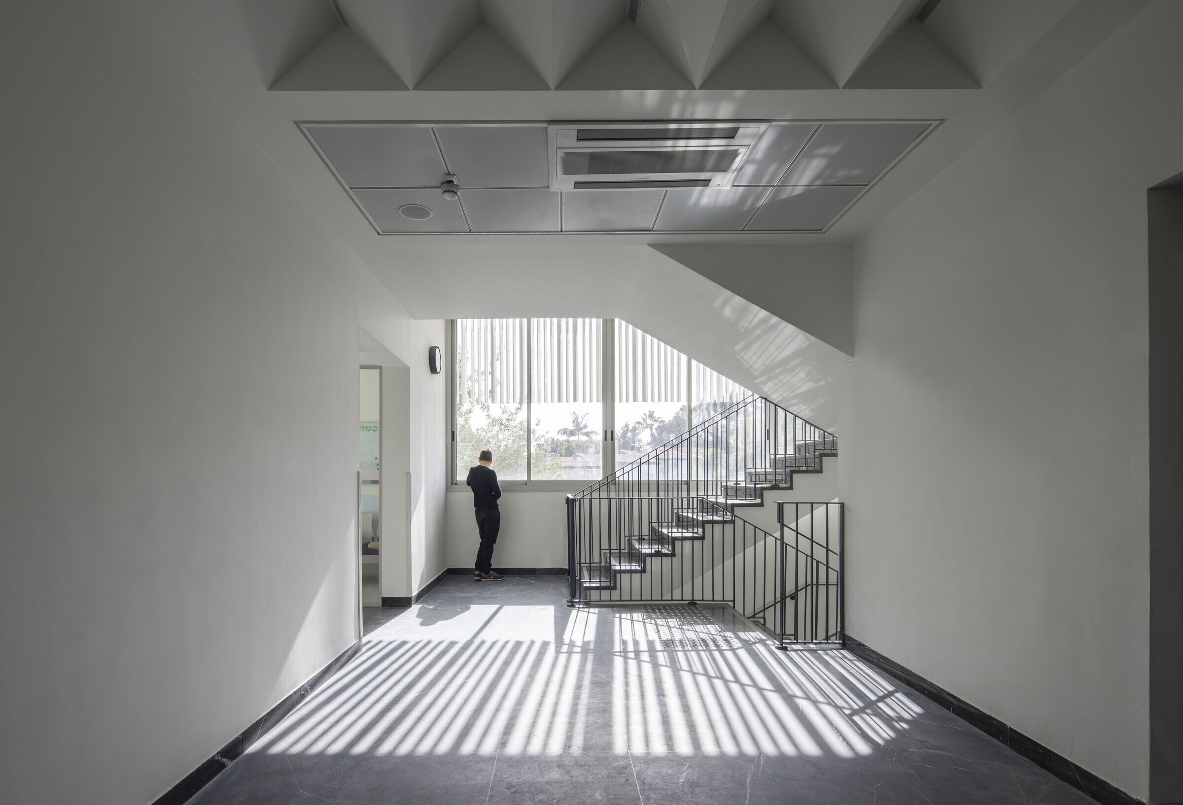 https://archello.com/story/109875/attachments/photos-videos/18 photo_credit Nimrod Levi