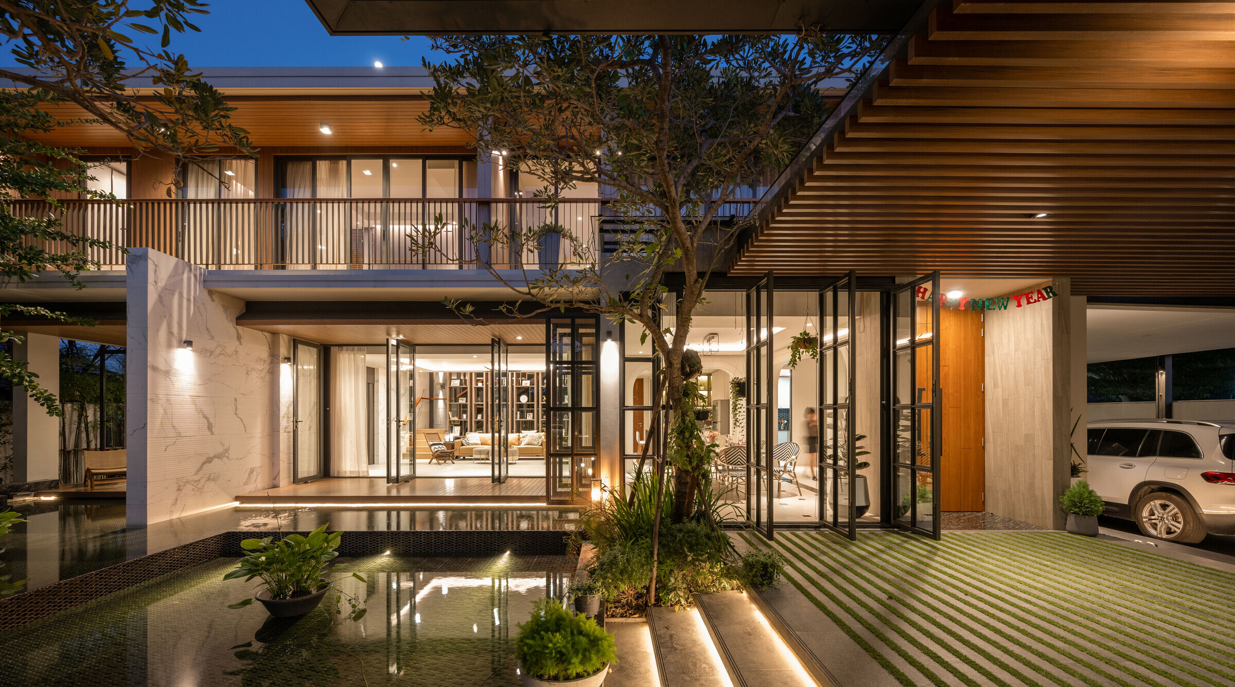 https://archello.com/story/109887/attachments/photos-videos/3 photo_credit Rungkit Charoenwat