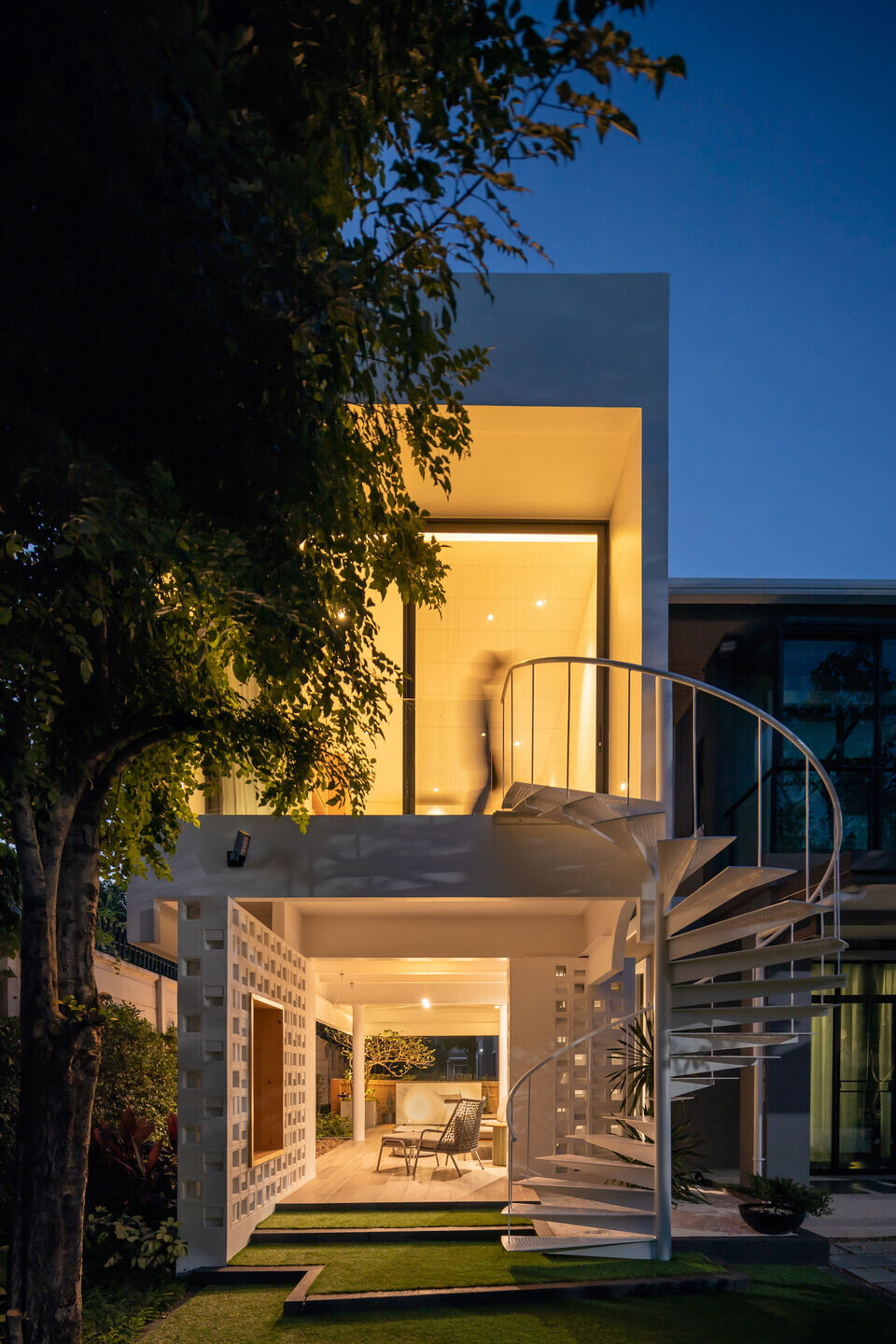 https://archello.com/story/110069/attachments/photos-videos/15 photo_credit Ketsiree Wongwan
