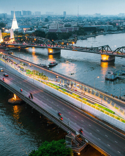 Chao Phraya Sky Park