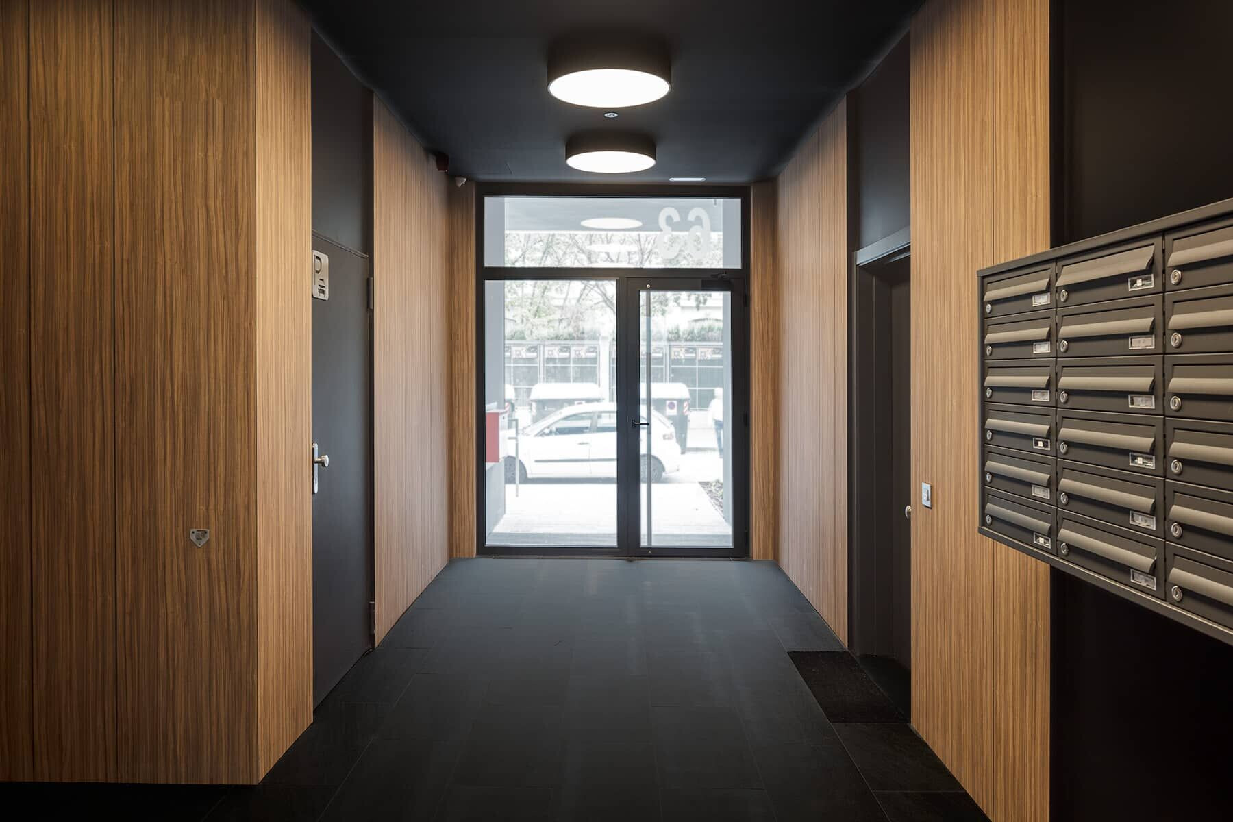 https://archello.com/story/110070/attachments/photos-videos/12