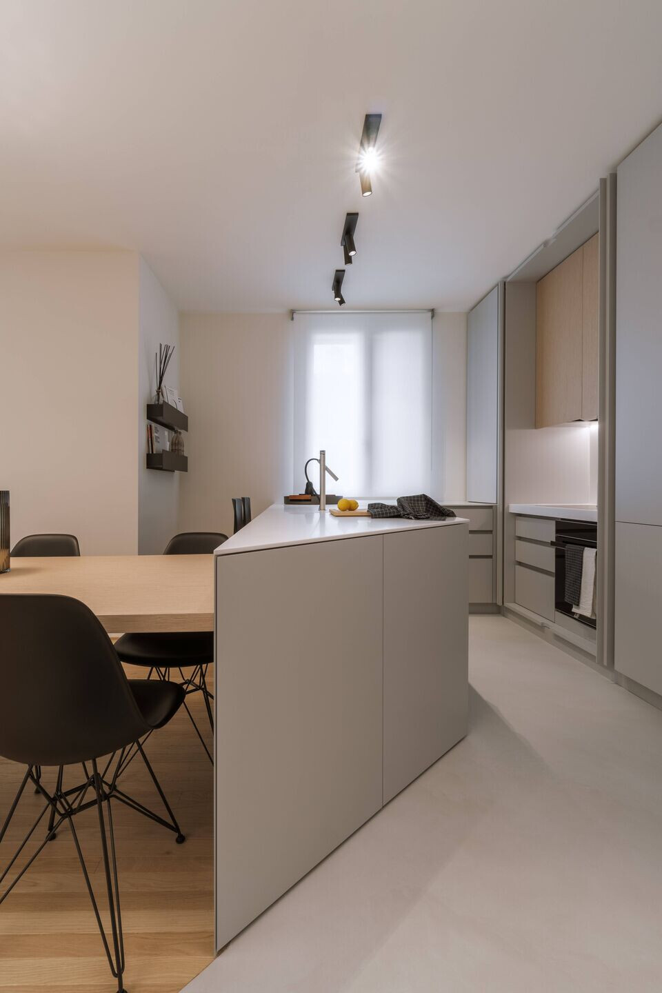 https://archello.com/story/110212/attachments/photos-videos/6 photo_credit Zupelli Design Architecture