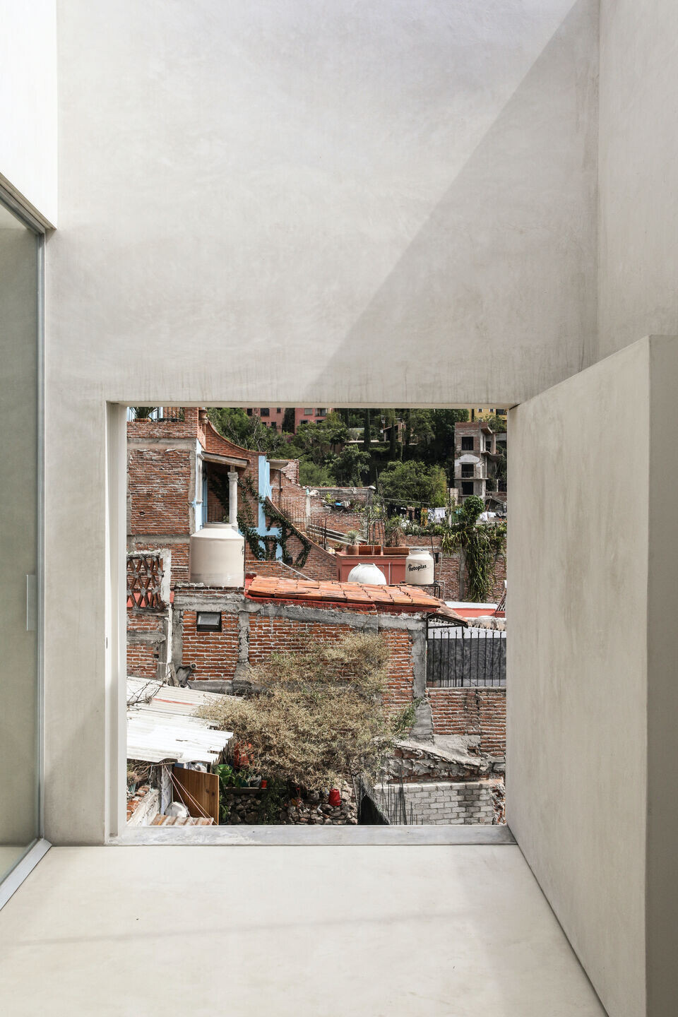 https://archello.com/story/110248/attachments/photos-videos/12 photo_credit Courtesy Of Associates Architecture