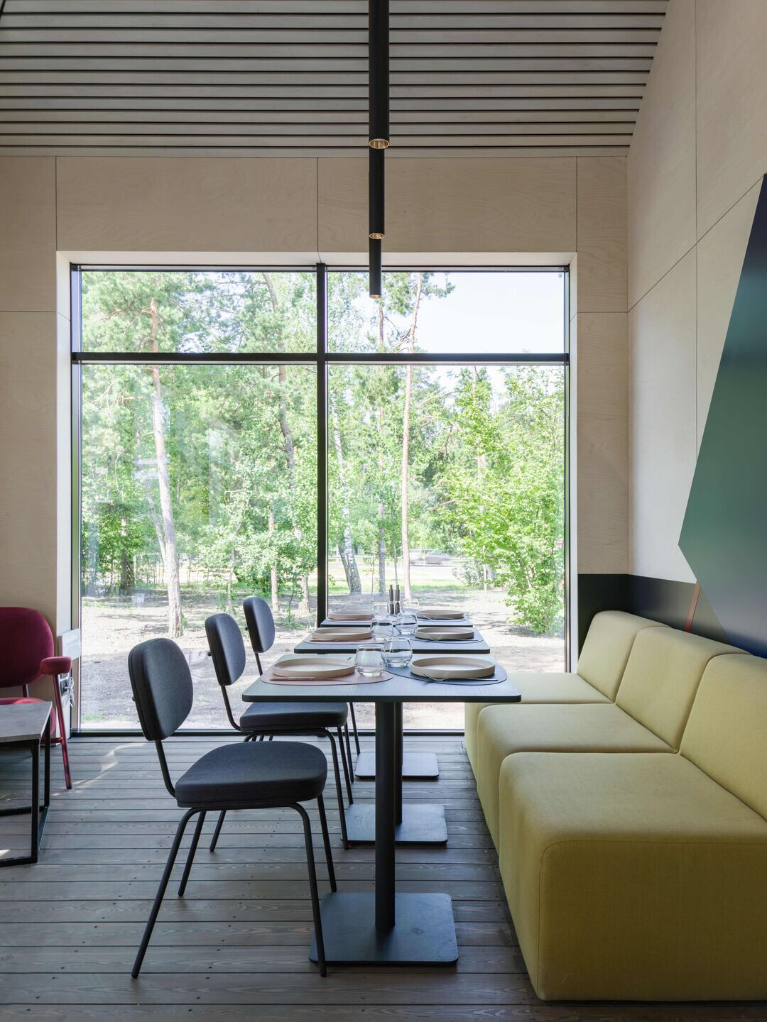https://archello.com/story/110237/attachments/photos-videos/22 photo_credit Dmitry Chebanenko for Basis