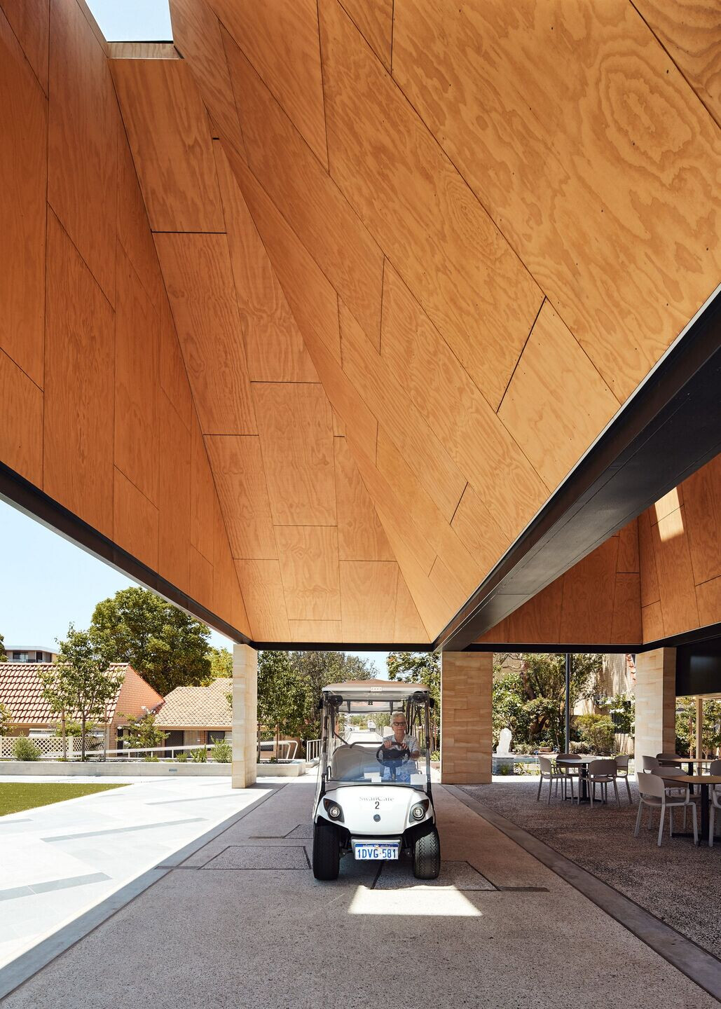 https://archello.com/story/110379/attachments/photos-videos/32 photo_credit Peter Bennetts