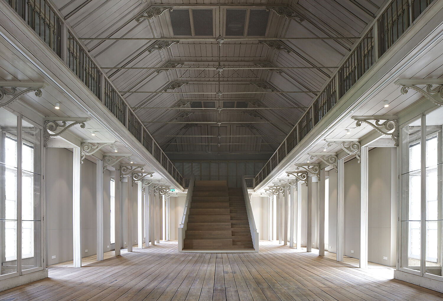 https://archello.com/story/110394/attachments/photos-videos/1 photo_credit Filip Dujardin