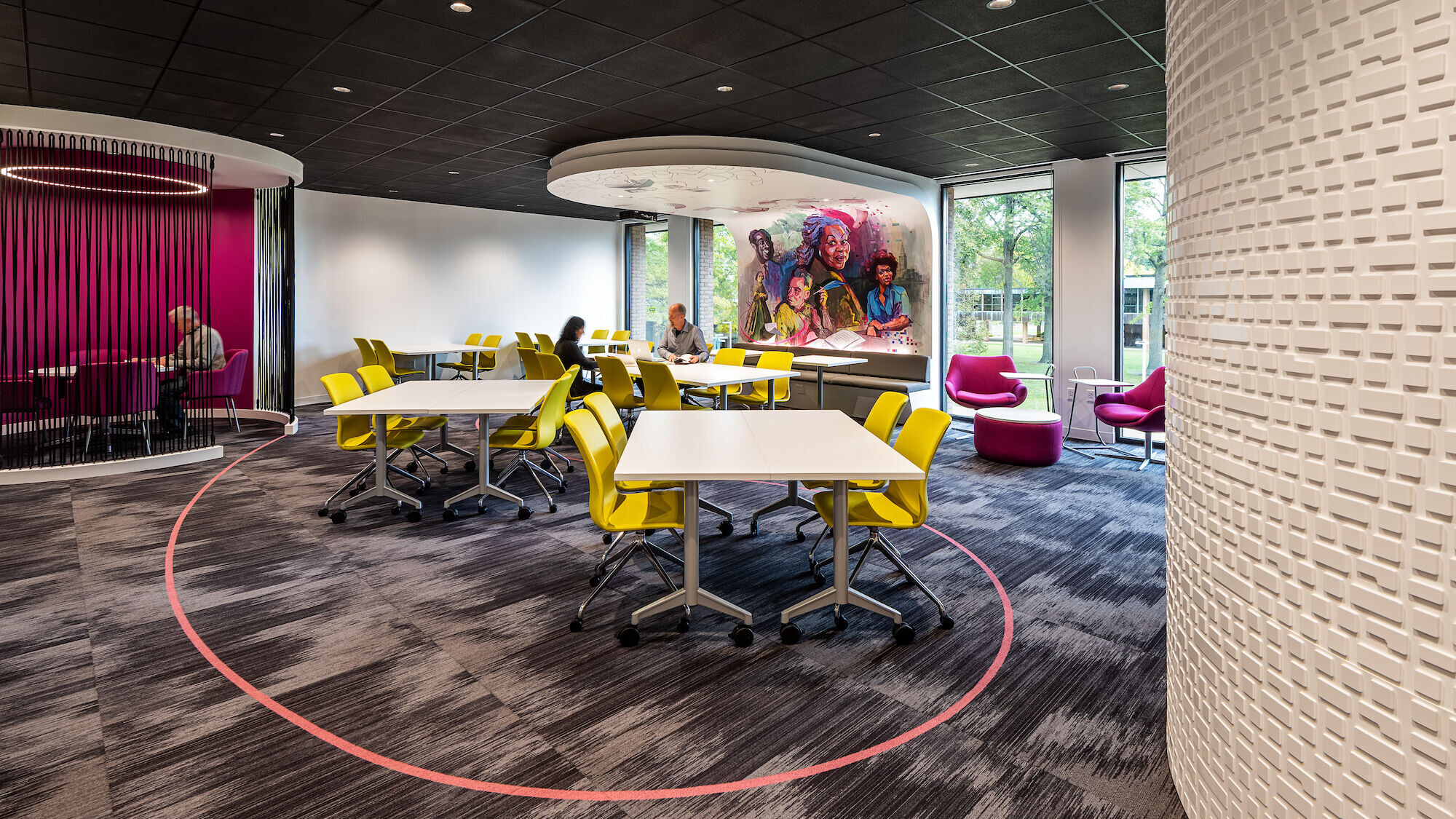 https://archello.com/story/110445/attachments/photos-videos/5 photo_credit Christian Phillips