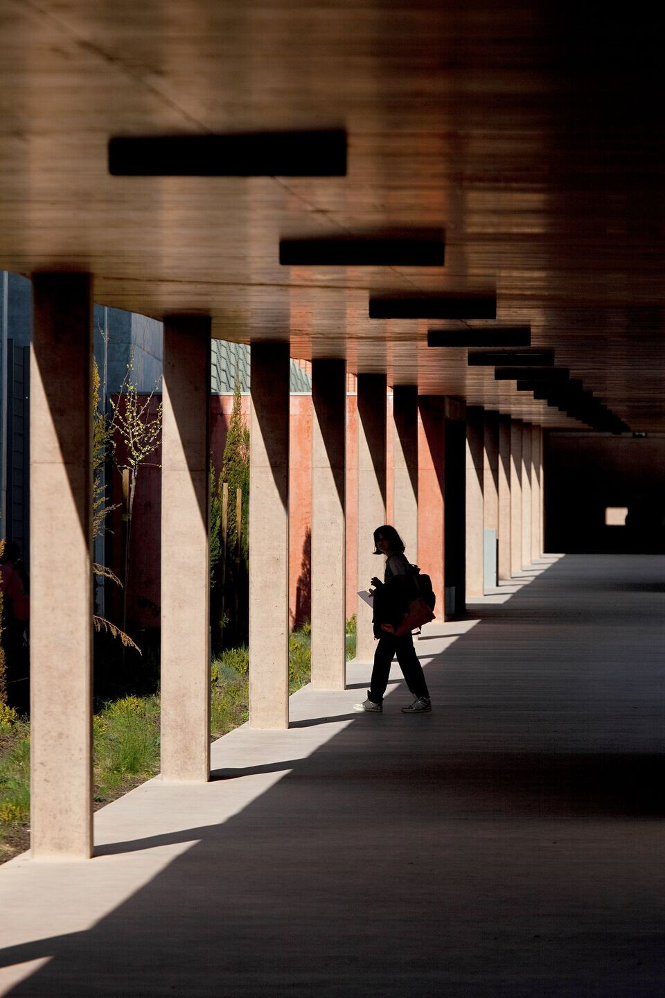 https://archello.com/story/110472/attachments/photos-videos/35 photo_credit FG+SG - Fernando Guerra, Sérgio Guerra