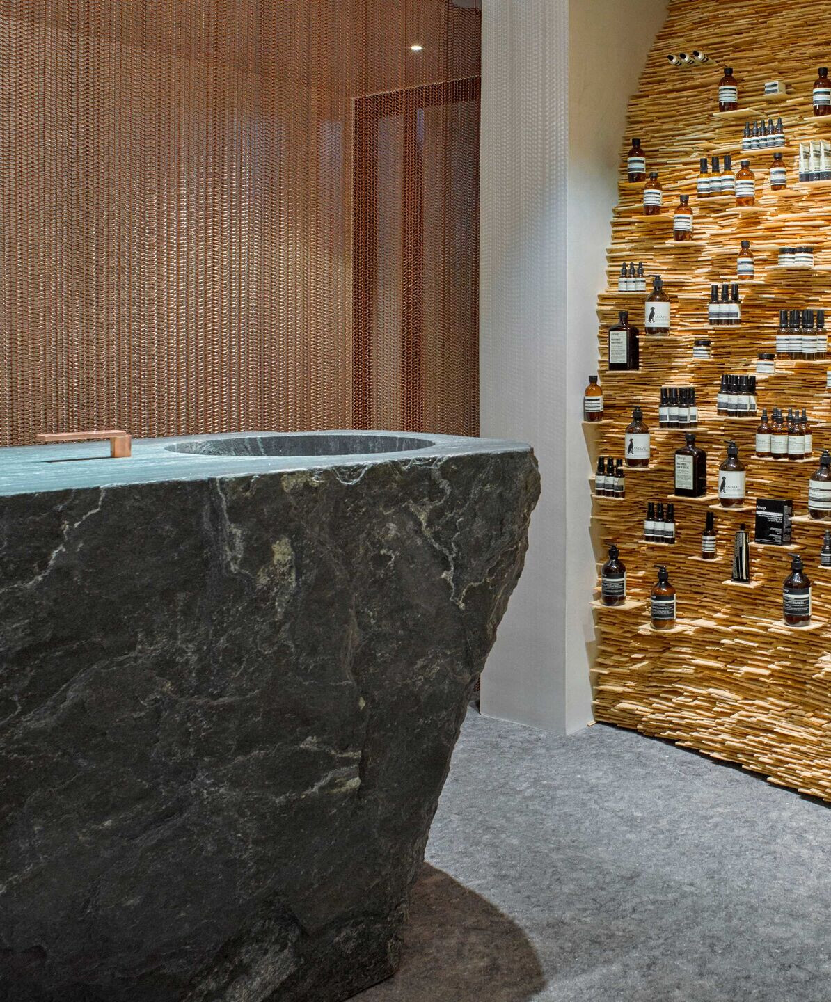 https://archello.com/story/110606/attachments/photos-videos/4 photo_credit Kiosk Aesop - Hotel Almhof Schneider