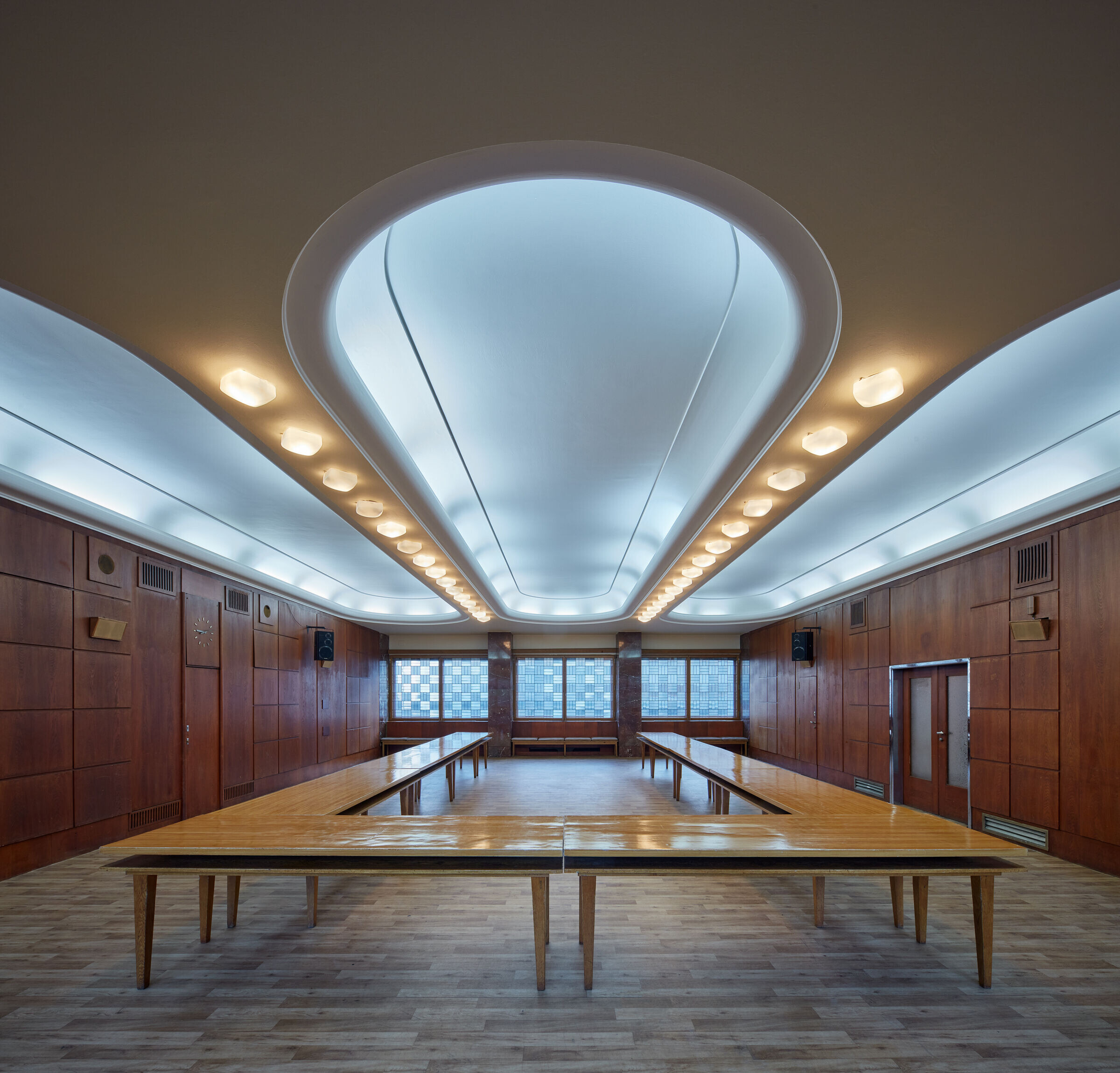 https://archello.com/story/110699/attachments/photos-videos/8 photo_credit BoysPlayNice