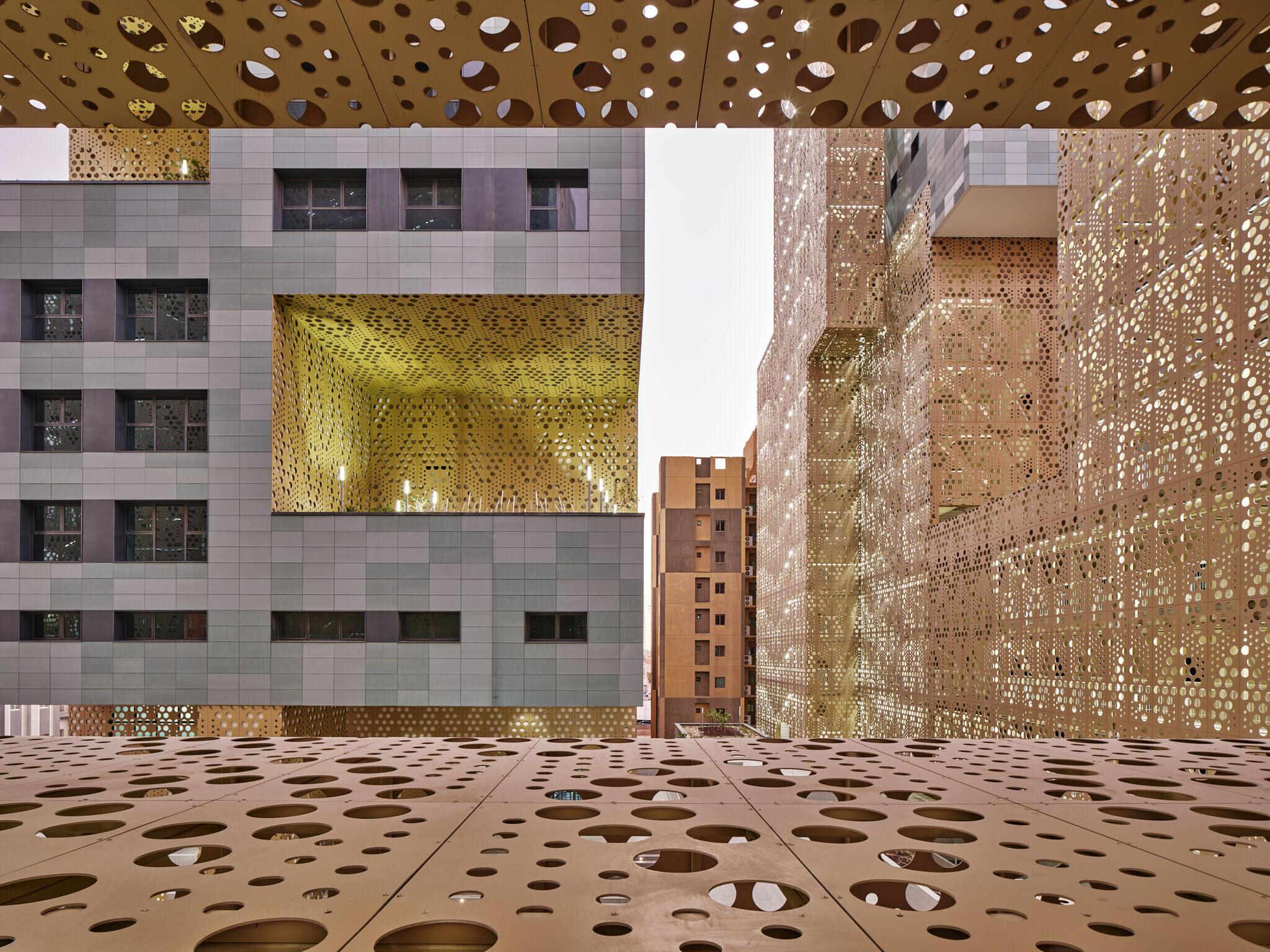 https://archello.com/story/14605/attachments/photos-videos/7 photo_credit Mohammad Taqi Ashkanani