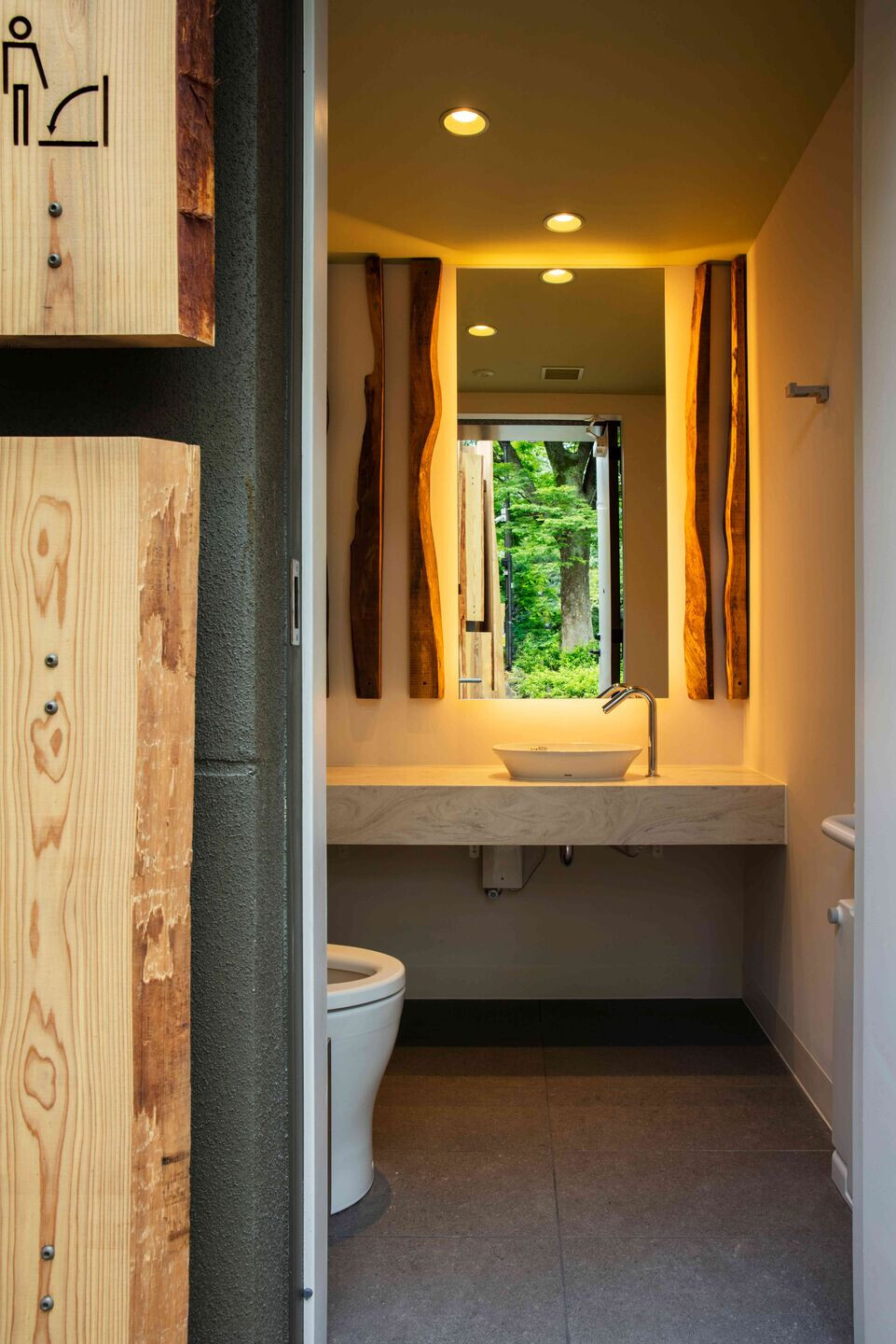 https://archello.com/story/110748/attachments/photos-videos/10 photo_credit Courtesy of KKAA