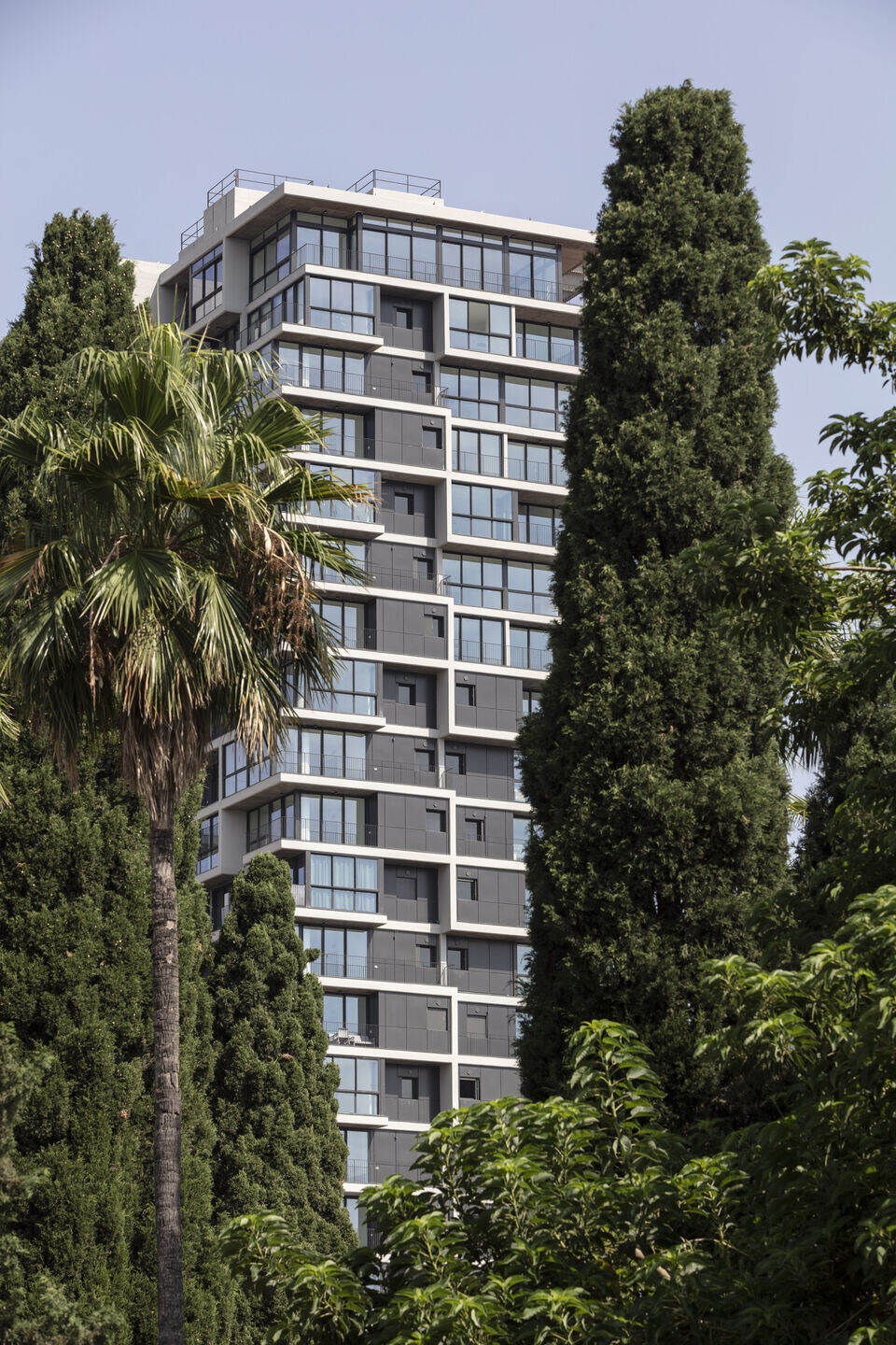 https://archello.com/story/111091/attachments/photos-videos/8 photo_credit Amit Geron