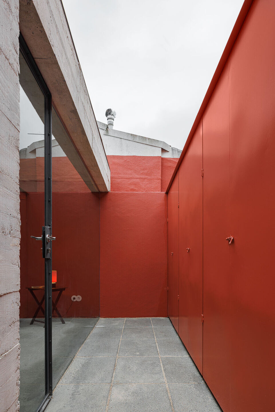 https://archello.com/story/111123/attachments/photos-videos/6 photo_credit Ivo Tavares Studio