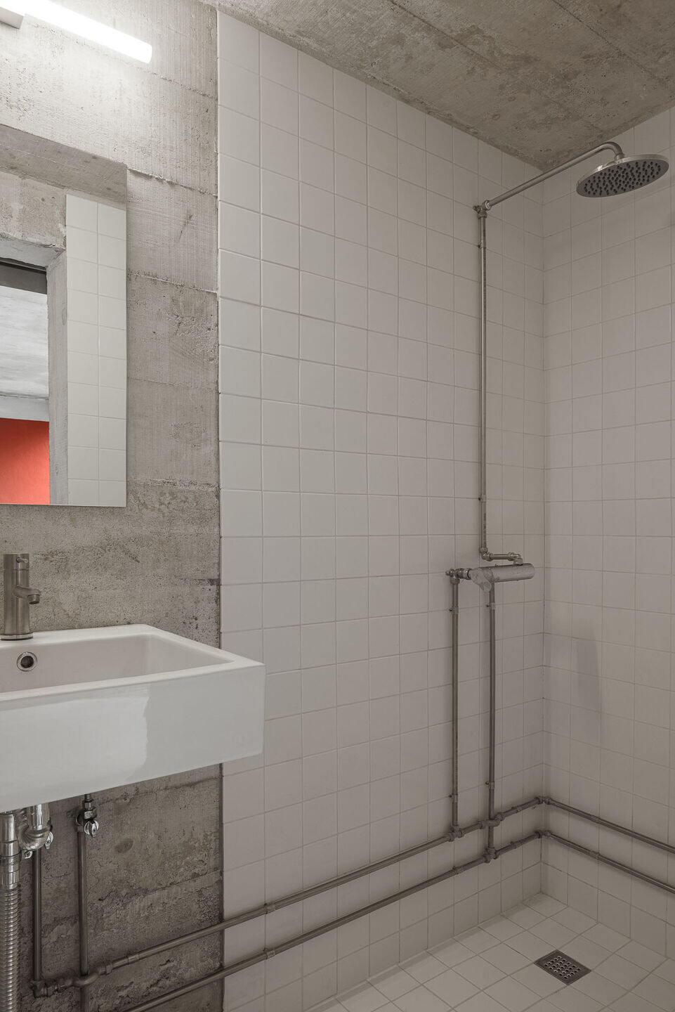 https://archello.com/story/111123/attachments/photos-videos/14 photo_credit Ivo Tavares Studio