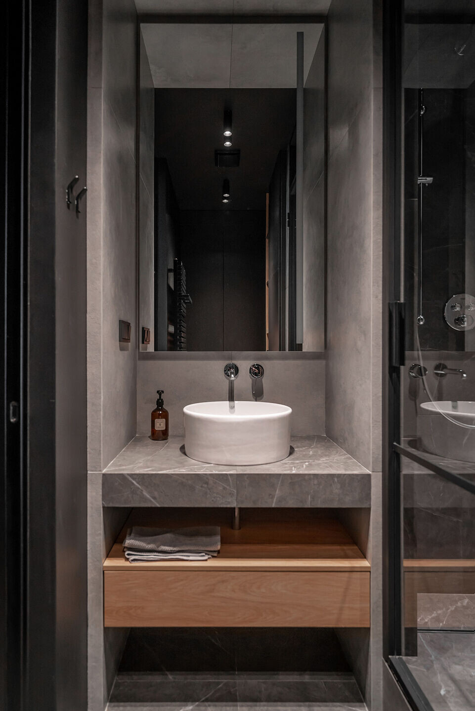 https://archello.com/story/110876/attachments/photos-videos/17 photo_credit Courtesy of Cartelle Design