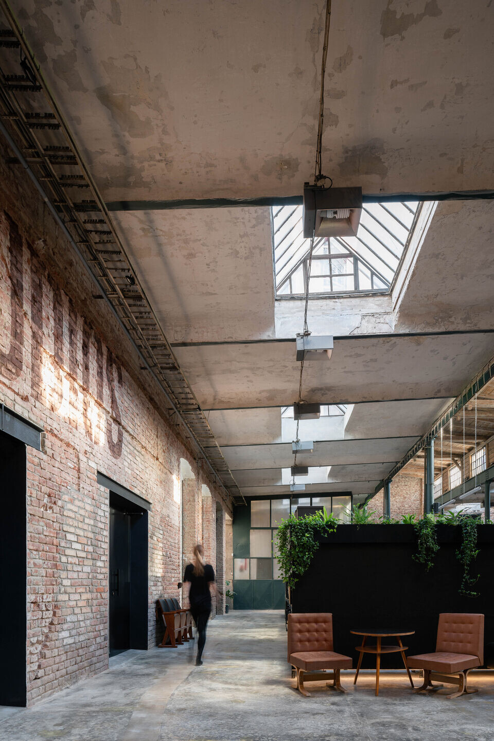 https://archello.com/story/111373/attachments/photos-videos/24 photo_credit Alex Shoots Buildings