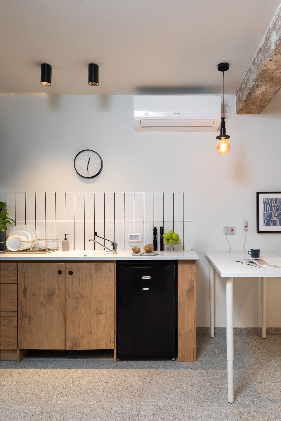 https://archello.com/story/111417/attachments/photos-videos/16 photo_credit LUZ Architecture