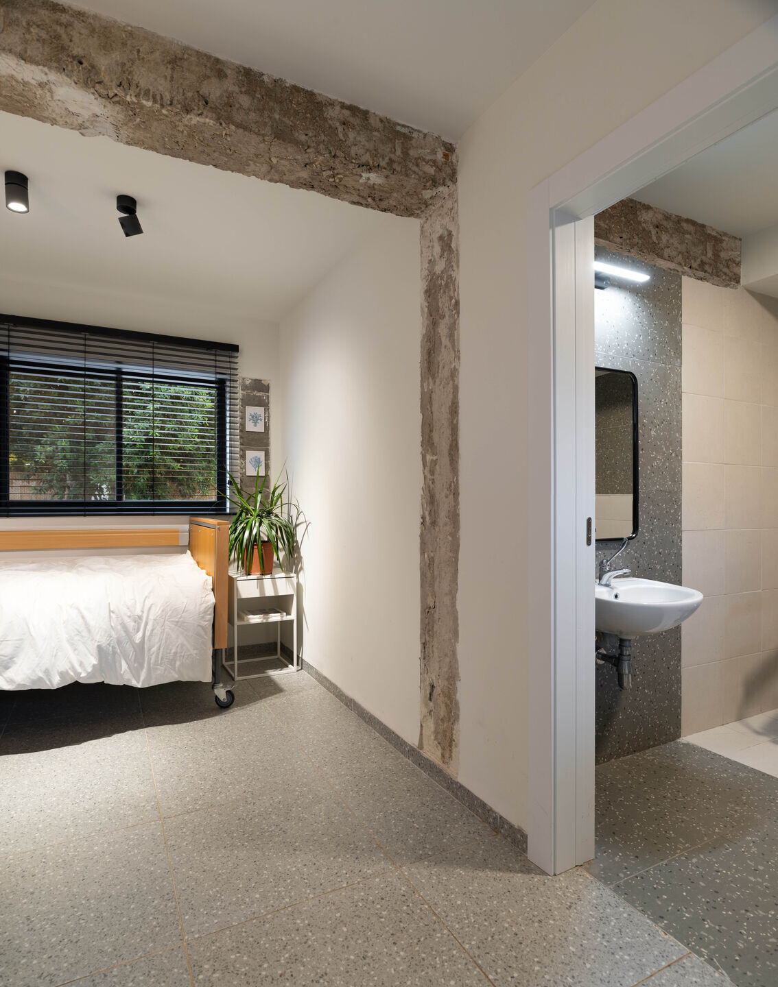 https://archello.com/story/111417/attachments/photos-videos/18 photo_credit LUZ Architecture