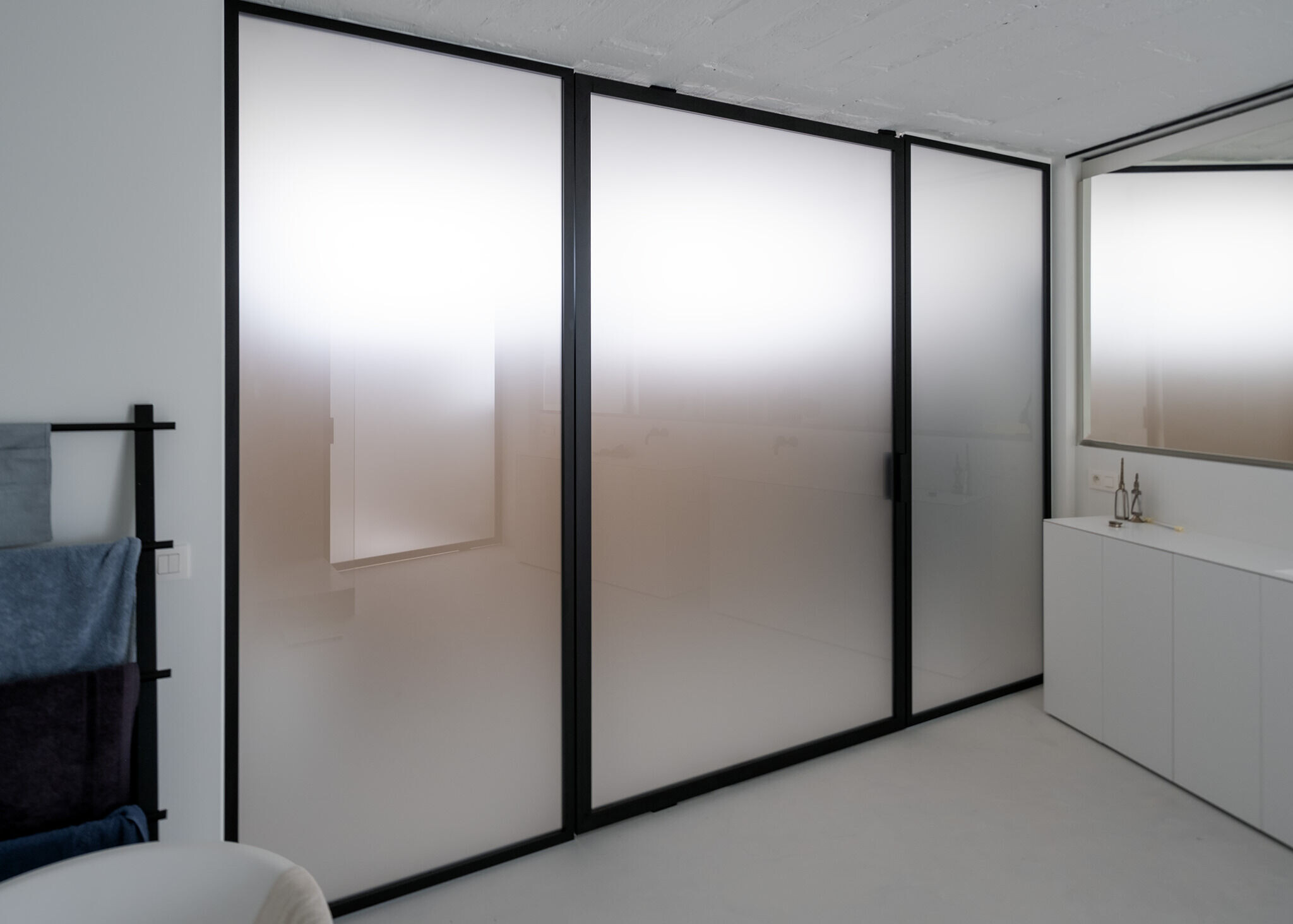 https://archello.com/story/111435/attachments/photos-videos/5 photo_credit Koen Dries | Portapivot
