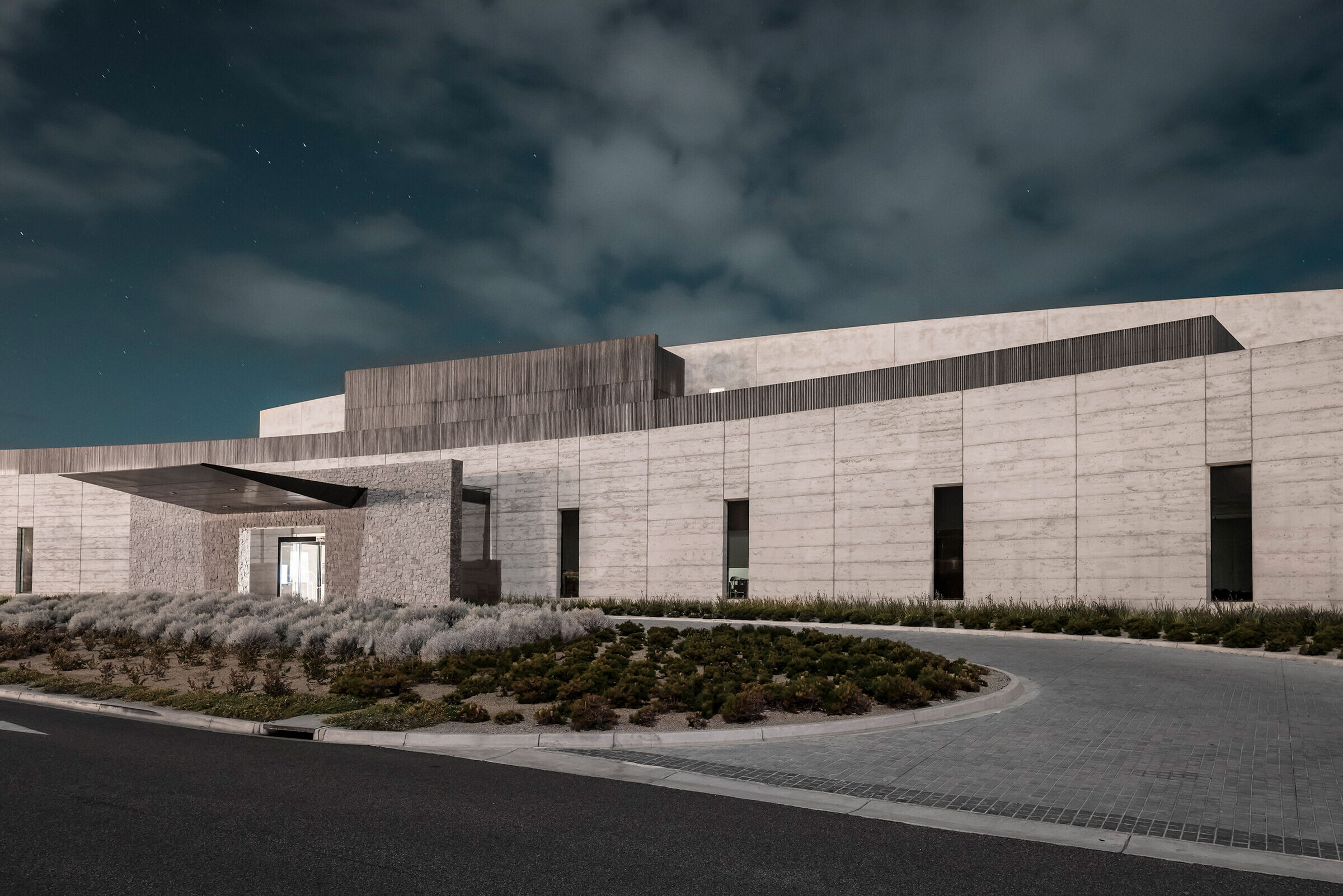 https://archello.com/story/111509/attachments/photos-videos/9 photo_credit Tom Blachford