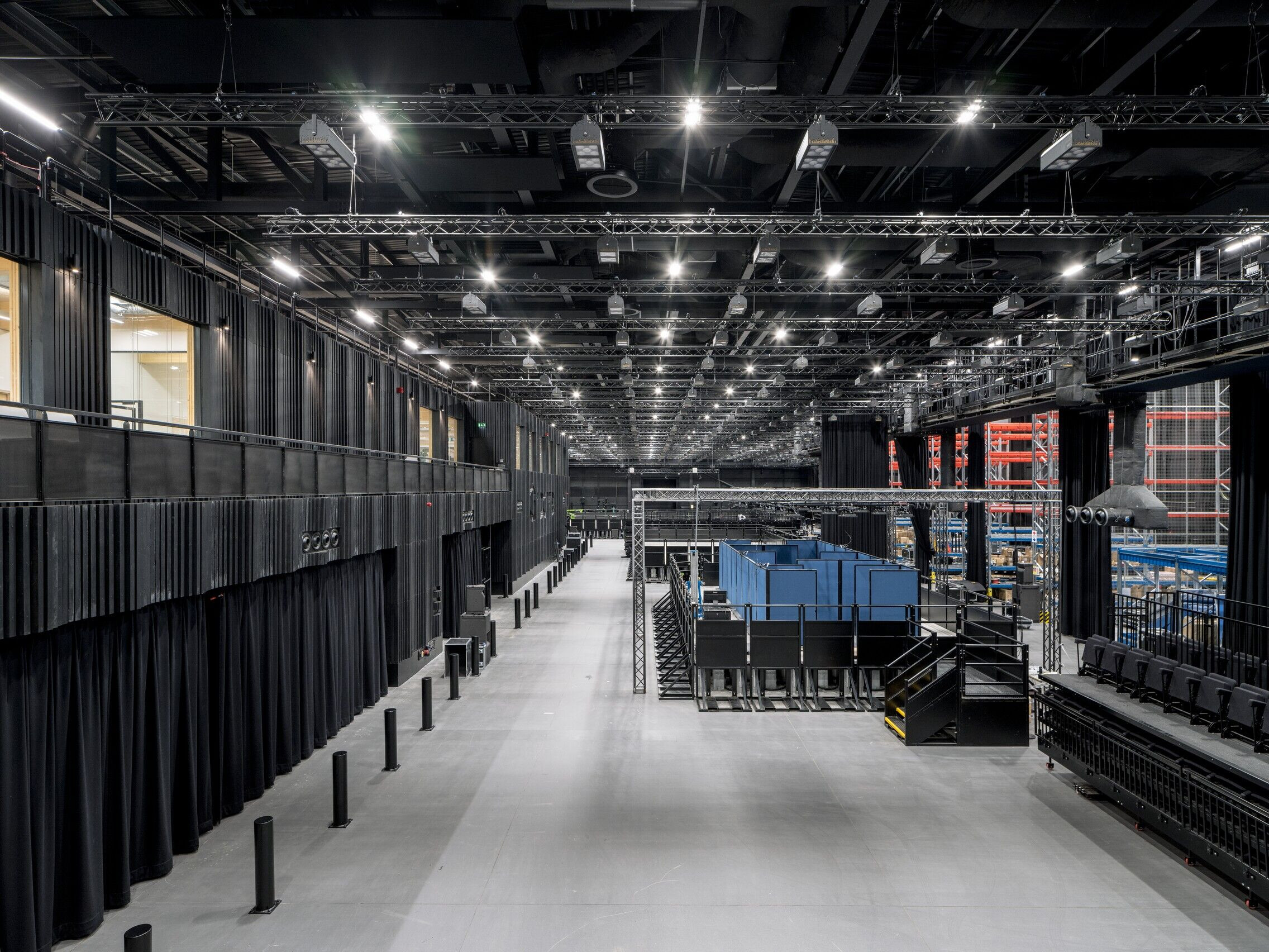 https://archello.com/story/111640/attachments/photos-videos/20 photo_credit Timothy Soar