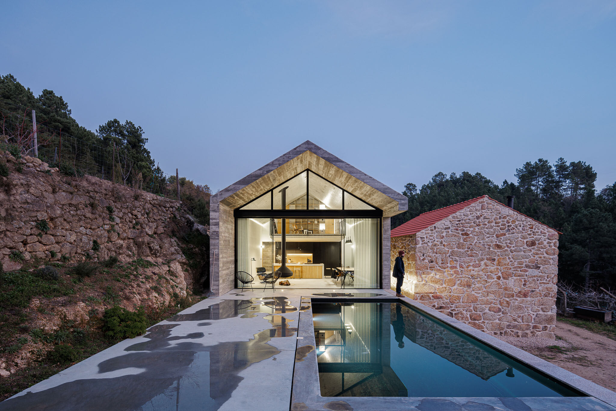 https://archello.com/story/111676/attachments/photos-videos/14 photo_credit Ivo Tavares Studio