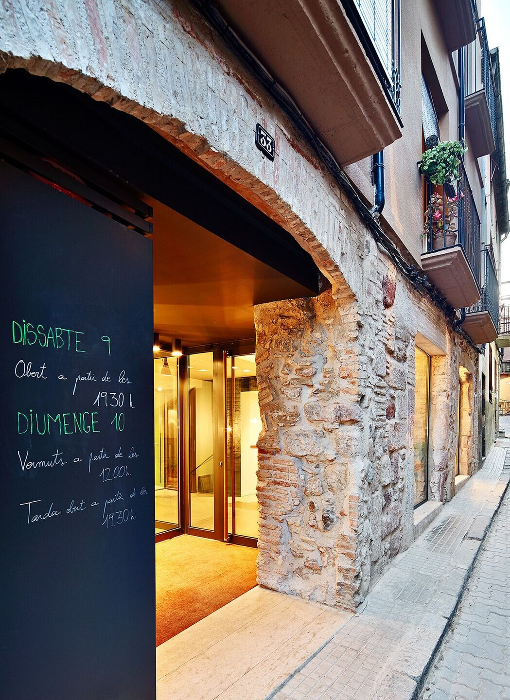 https://archello.com/story/111540/attachments/photos-videos/4 photo_credit Jose Hevia Blach
