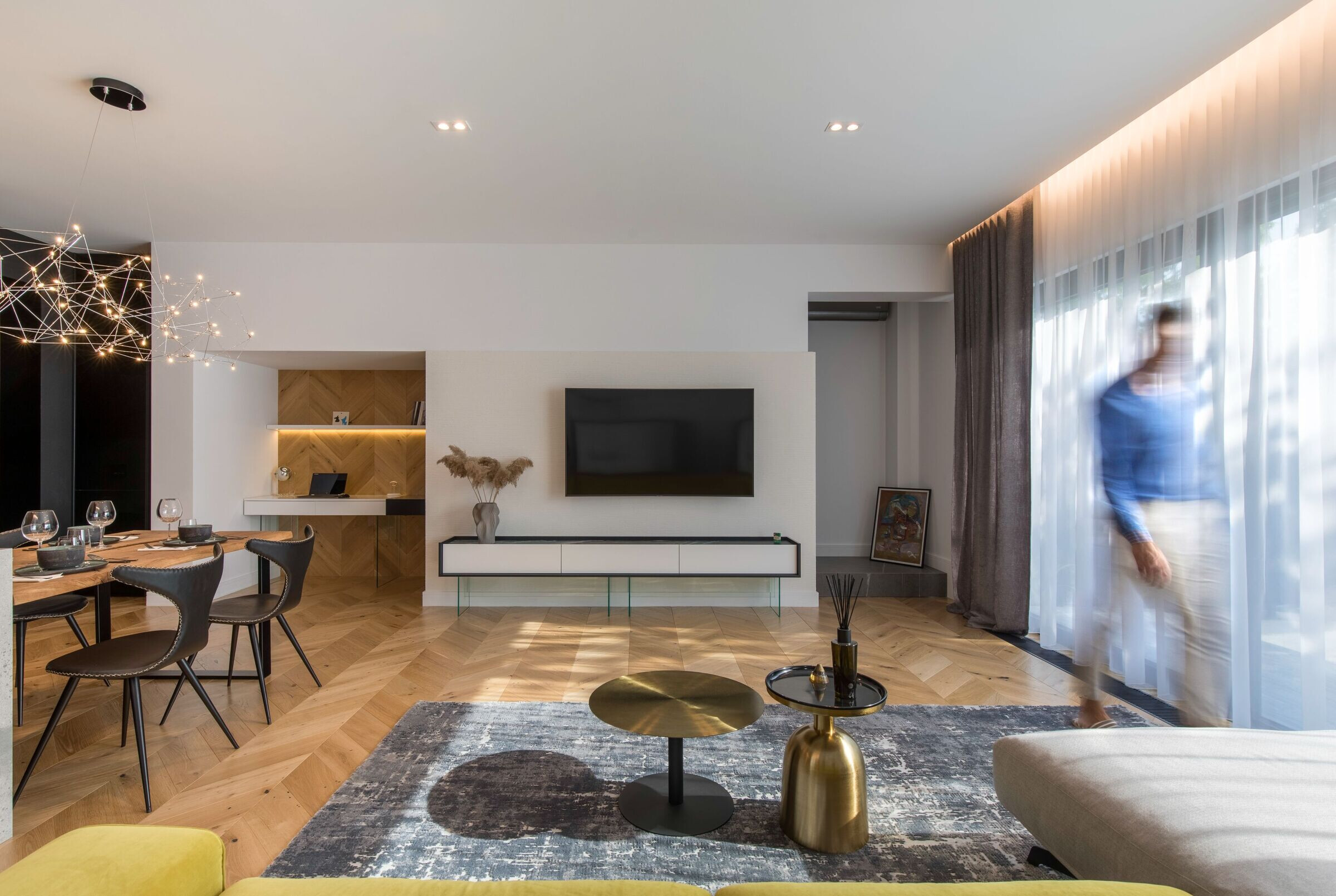 https://archello.com/story/111693/attachments/photos-videos/4 photo_credit Sabin Prodan