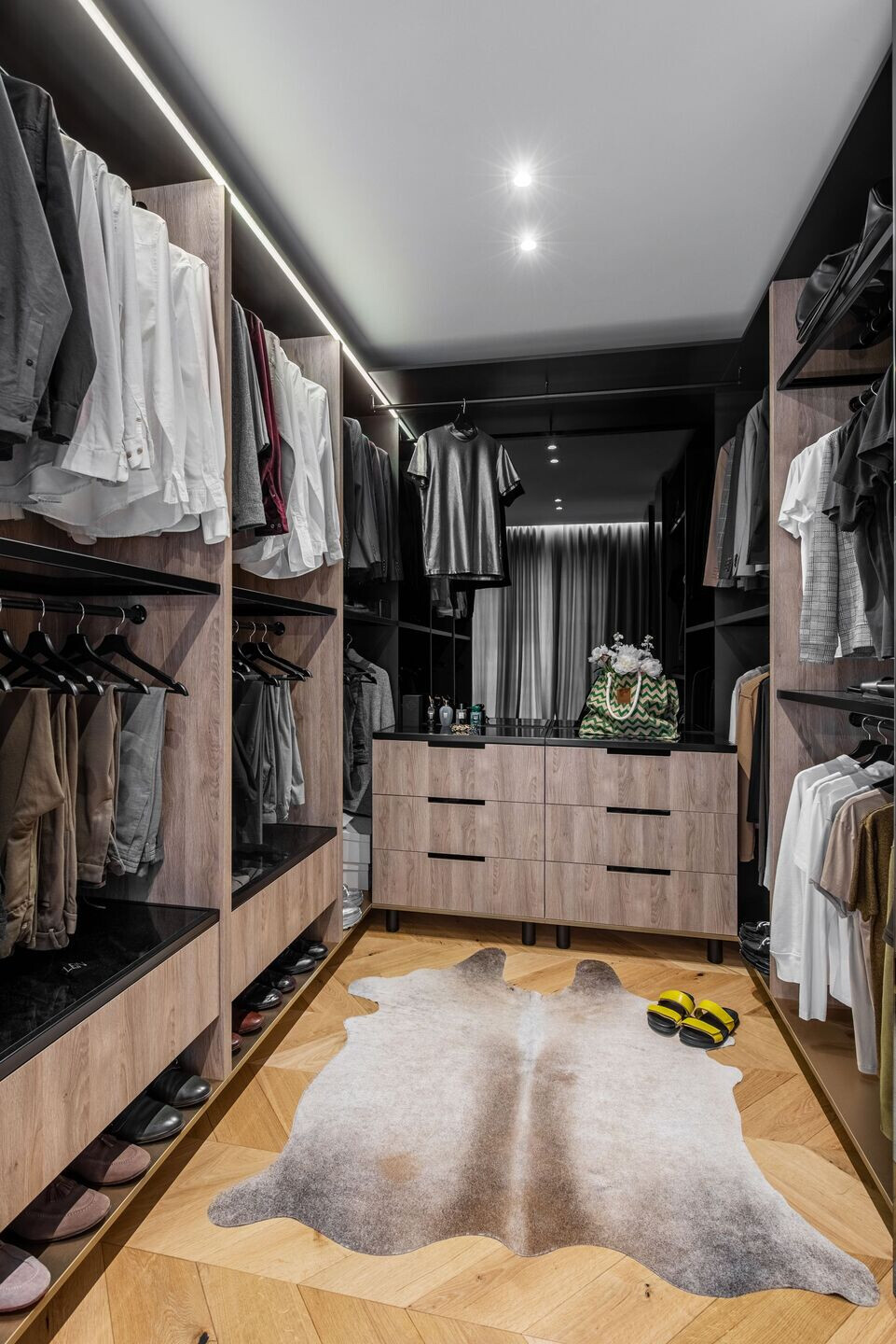https://archello.com/story/111693/attachments/photos-videos/24 photo_credit Sabin Prodan
