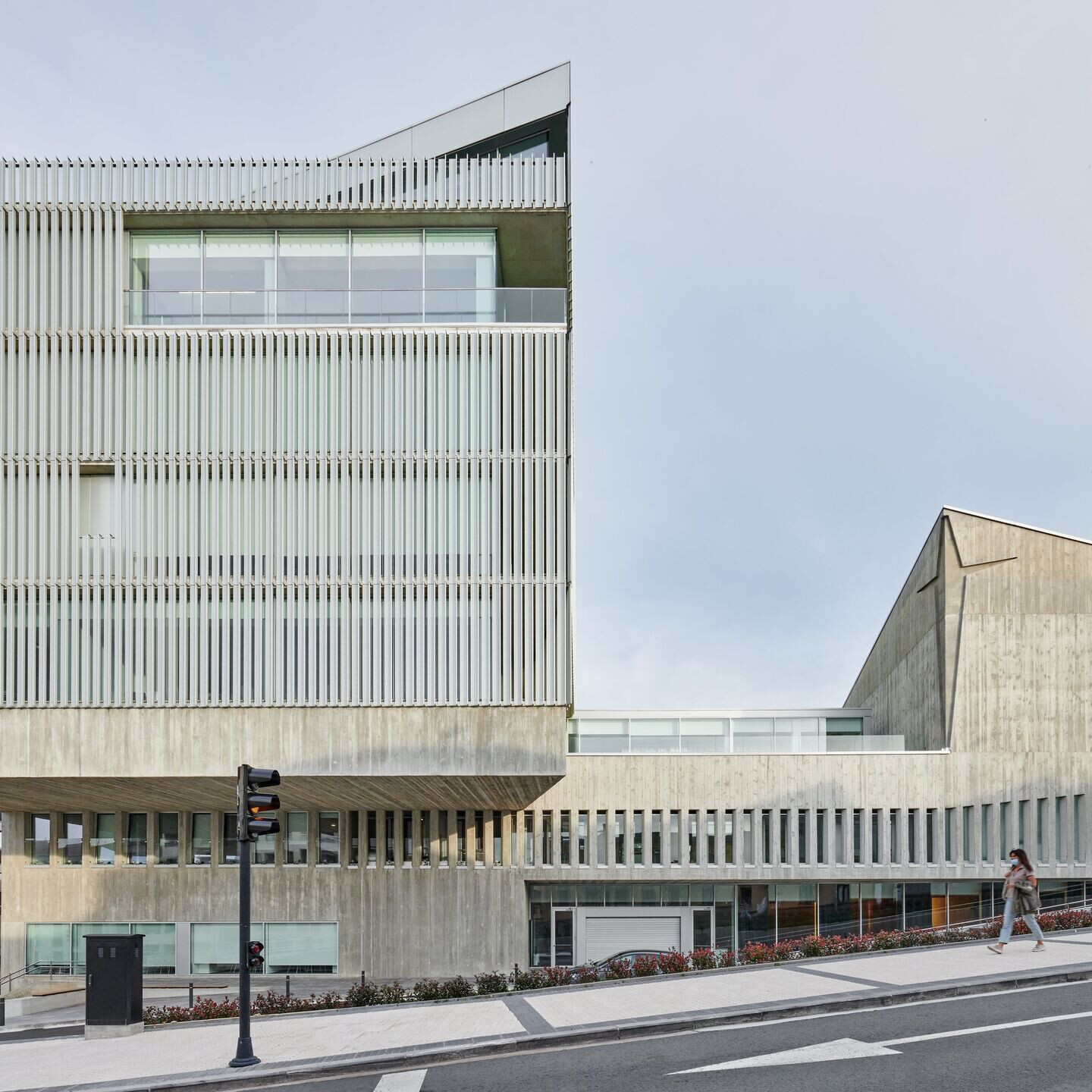 photo_credit Aldapeta María Ikastetxea School in San Sebastian by IDOM - © Iñaki Bergera