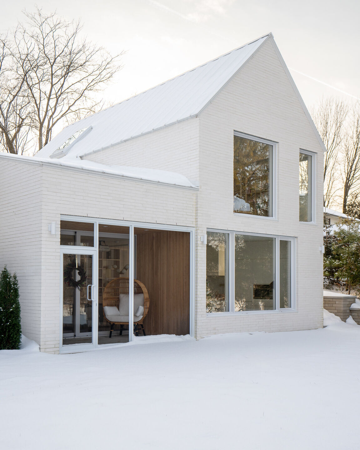 https://archello.com/story/111844/attachments/photos-videos/3 photo_credit Olivier Blouin