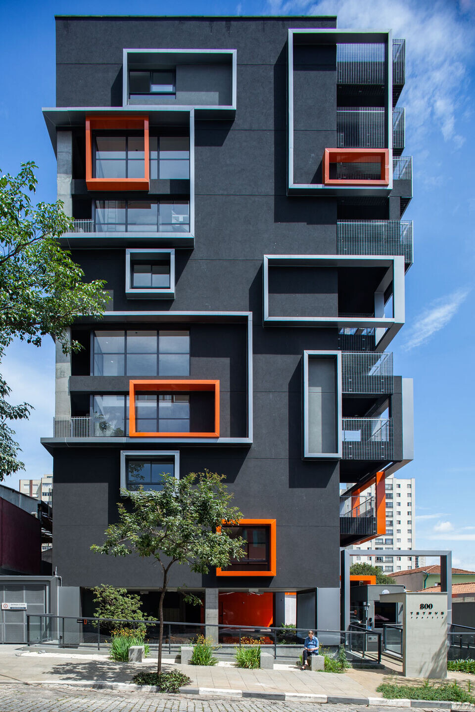 https://archello.com/story/111840/attachments/photos-videos/3 photo_credit Pedro Mascaro