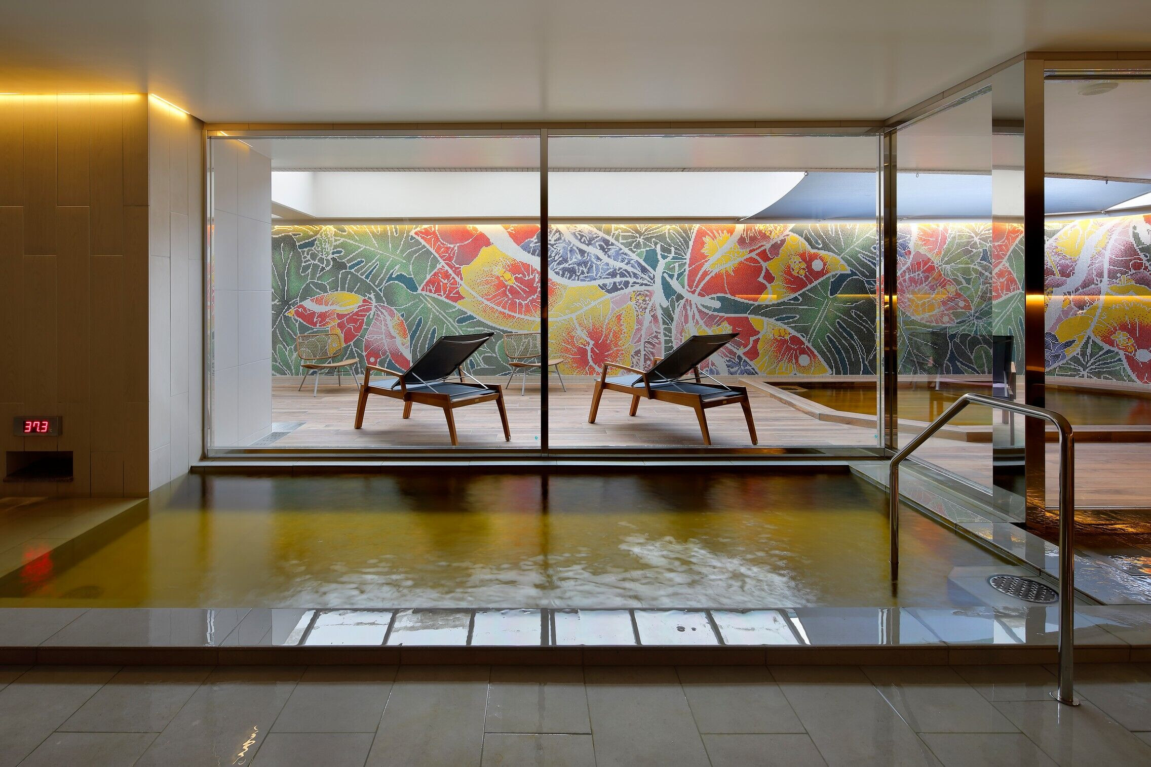 https://archello.com/story/111913/attachments/photos-videos/13 photo_credit Naoomi Kurozumi