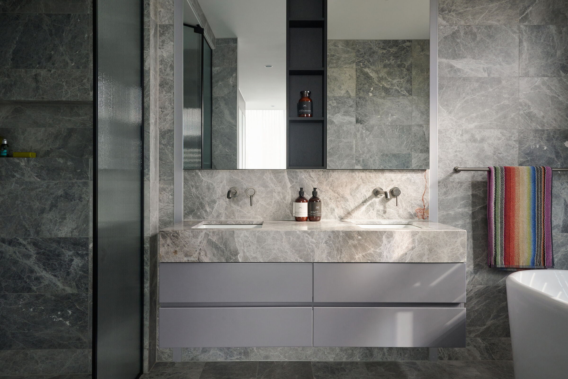 https://archello.com/story/111918/attachments/photos-videos/8 photo_credit Veeral