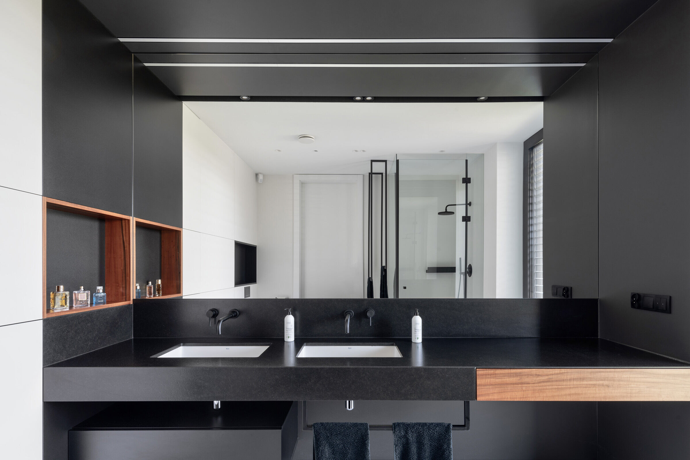 https://archello.com/story/111962/attachments/photos-videos/31 photo_credit Tomasz Zakrzewski / archifolio.pl