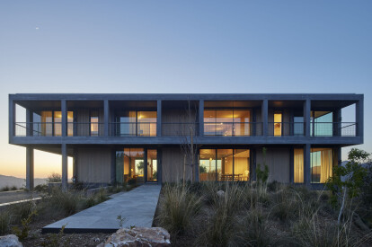 Sonoma home by Mork-Ulnes Architects is defined by a strong concrete structural framework