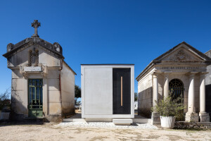 Jazigo (Tomb) in Leiria