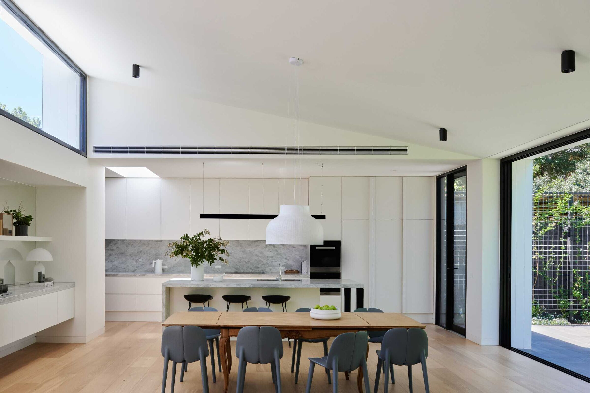 https://archello.com/story/112118/attachments/photos-videos/1 photo_credit Veeral Patel
