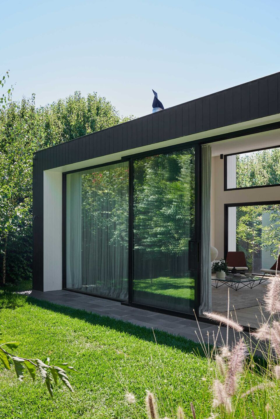 https://archello.com/story/112118/attachments/photos-videos/7 photo_credit Veeral Patel